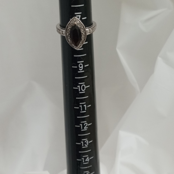 Nevada Sliver Vintage Burmese Marquise Garnet & Diamond Ring - Size: 7 - 7.5 - Picture 5 of 16